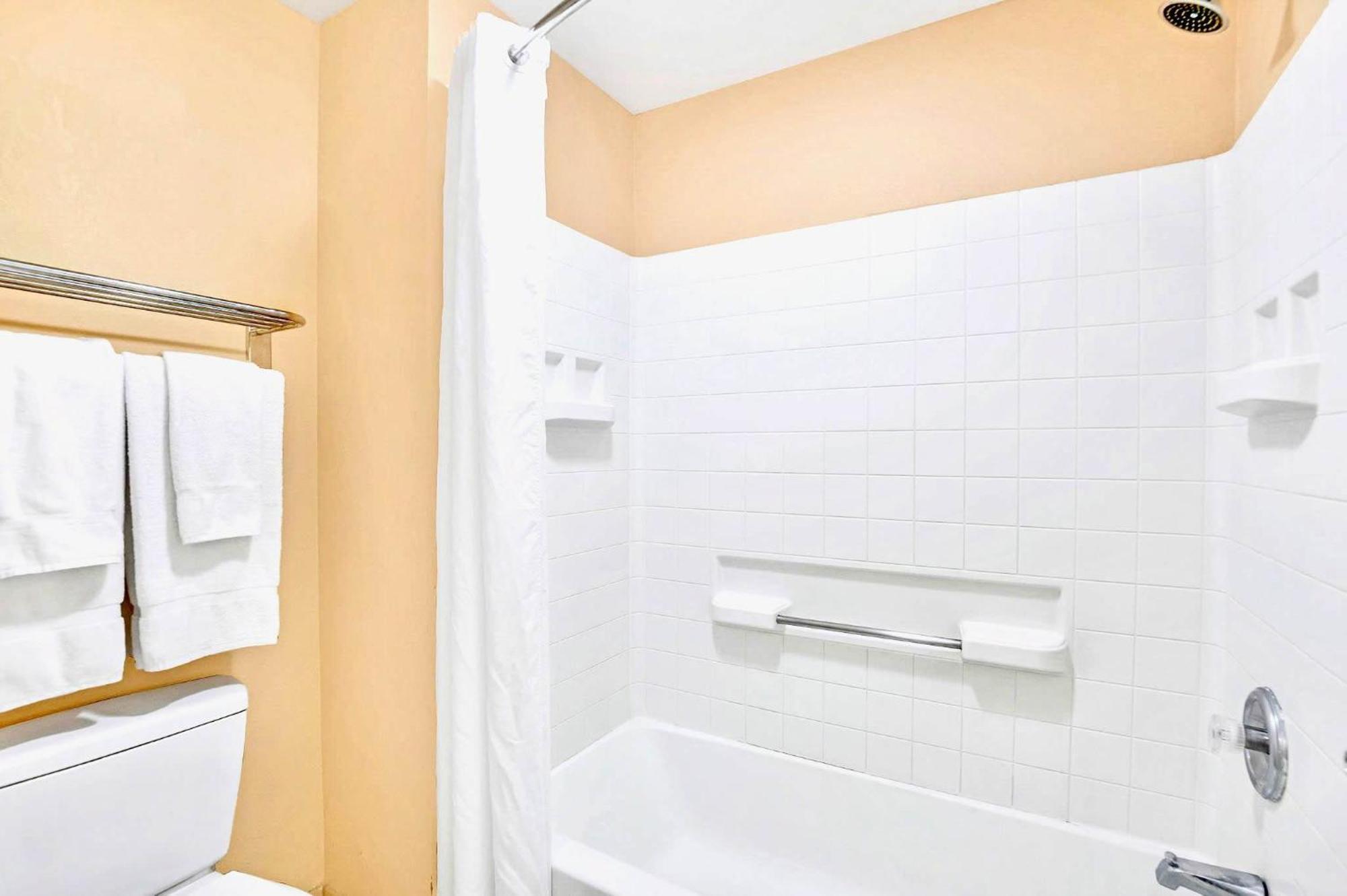 Apartment With Pool Hot Tub - Near Orlando